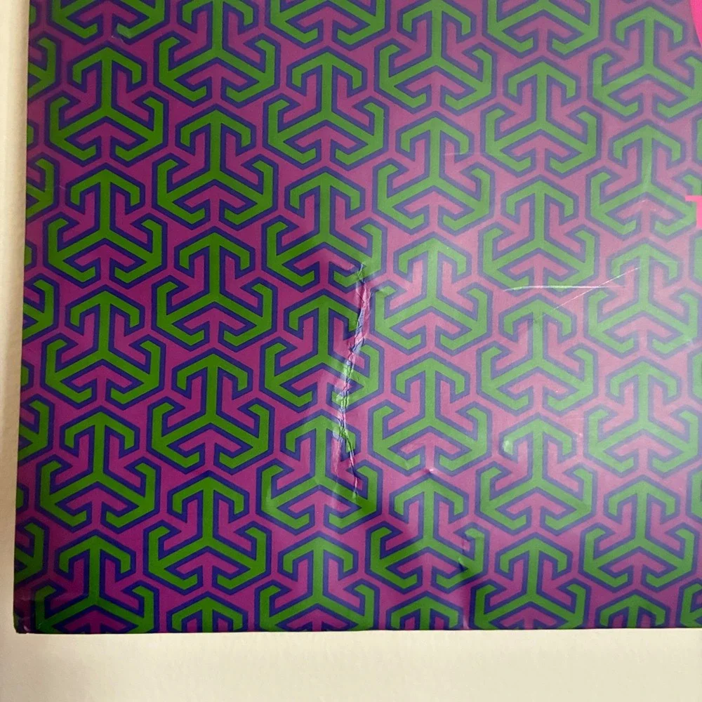 Tory Burch pink this art